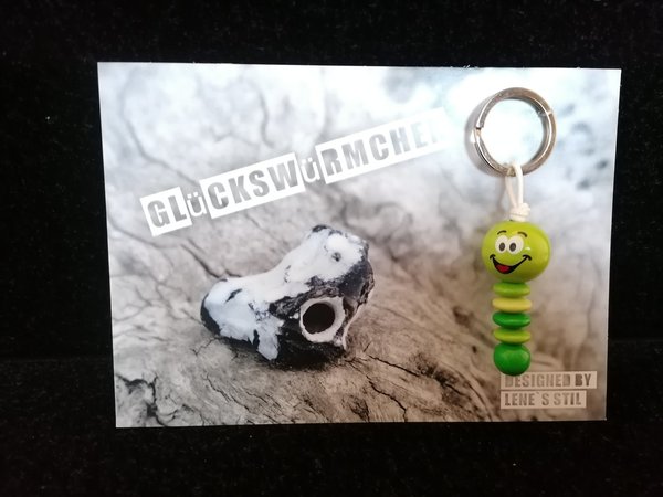 grünes Glückswürmchen mit Grußkarte / Schlüsselanhänger